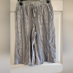 Soul Style Striped Aztec Print Drawstring Capris